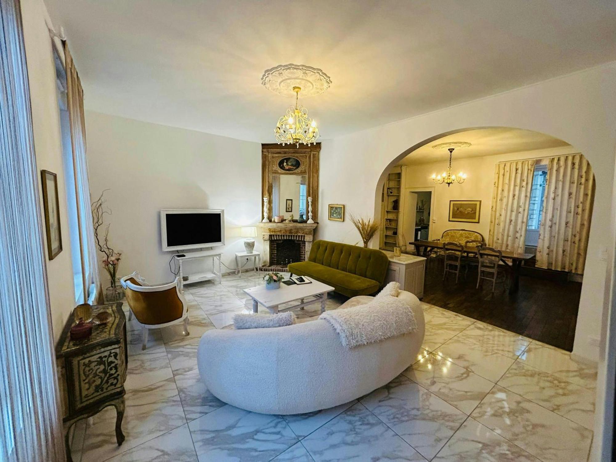 Magnifique Maison Dartiste La Maison Aerts Reims Buitenkant foto